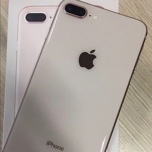 iPhone 8+ (normal use) in GREAT condition